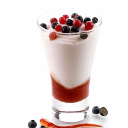 Bild von Coppa Yogurt e Frutti de Bosco 100g mit der Beschreibung Joghurteis mit  Waldfrüchten im Glas