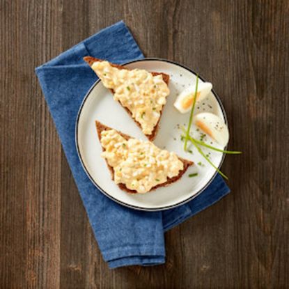 Bild von Eiersalat mit der Beschreibung Verfeinert mit Sahne und ein wenig Schnittlauch