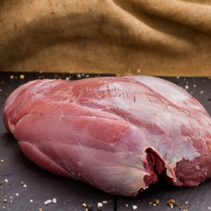 Bild von Rehkeule ohne Knochen, ca.1kg+ mit der Beschreibung sauber ausgelöst & geputzt, ohne Wade