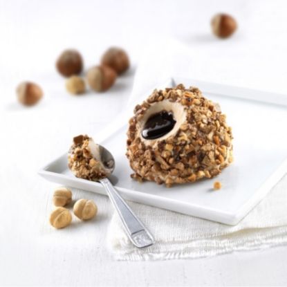 Bild von Tartufo Nocciola 75g mit der Beschreibung Haselnuss-Schoko-Trüffel-halbgefrorenes Dessert, sofort servierfertig