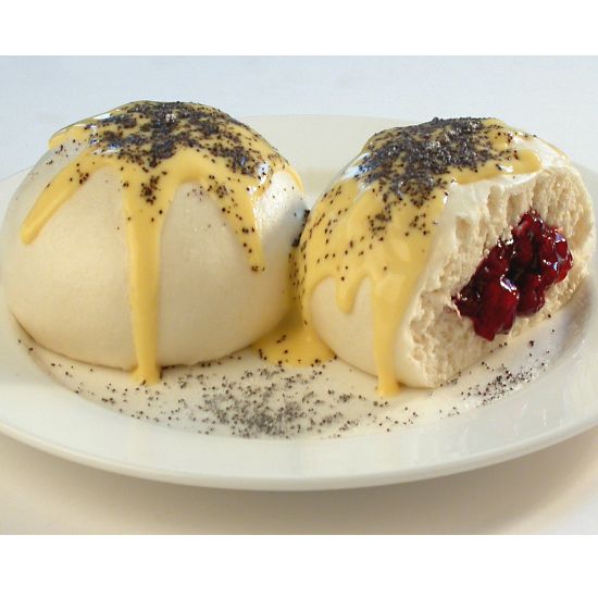 Bild von Germknödel mit Kirschfüllung 170g mit der Beschreibung Mit leckerer Kirschfüllung fertig gegart.