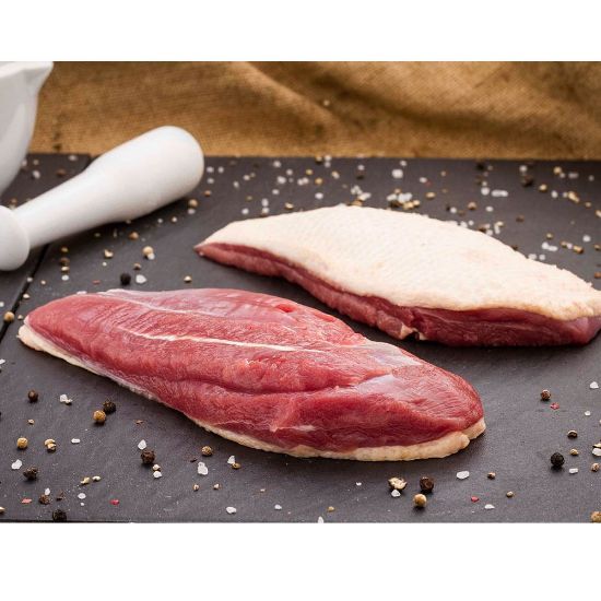Bild von Barbarie Entenbrustfilet 400g+ / Sück mit der Beschreibung Französisches Entenbrustfilet mit Haut, ohne Knochen - 2 Stück vakumiert
