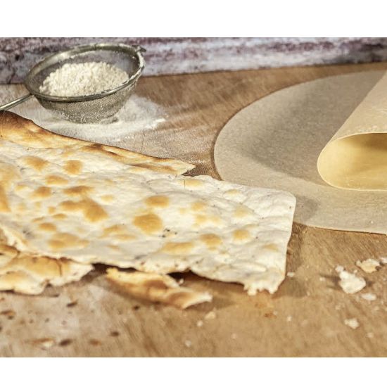 Bild von Flammkuchenboden oval 130g mit der Beschreibung Nach traditioneller Elsässer Rezeptur wie selbst gemacht.Für eigene Flammkuchen-Kreationen, gefroren