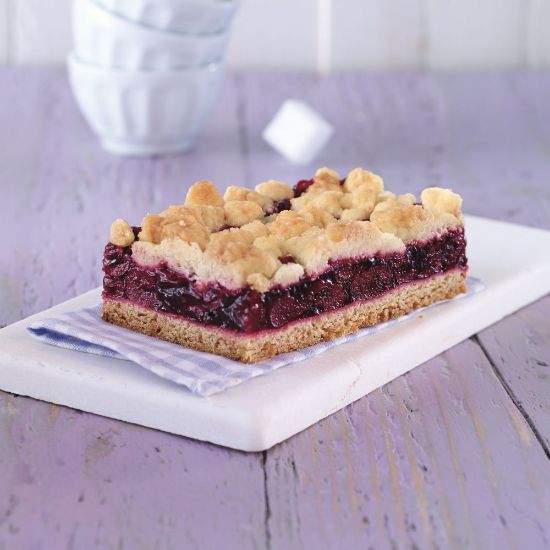 Bild von Kirsch-Streuselkuchen mit der Beschreibung 2800g, vorgeschnitten in 21 Stk. vegan