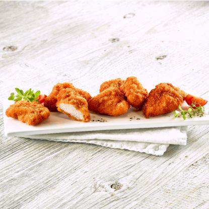 Bild von TIFA Chicken-Crossis ca.25g/Stück mit der Beschreibung Zarte, saftige Hähnchenbrustfiletstücke, flüssig gewürzt & umhüllt mit roter,knuspriger Panade.