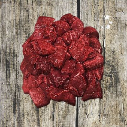 Bild von Wildschwein-Edelgulasch mit der Beschreibung handgeschnitten aus Schulter ohne Wade, Nacken, Keule, Rücken